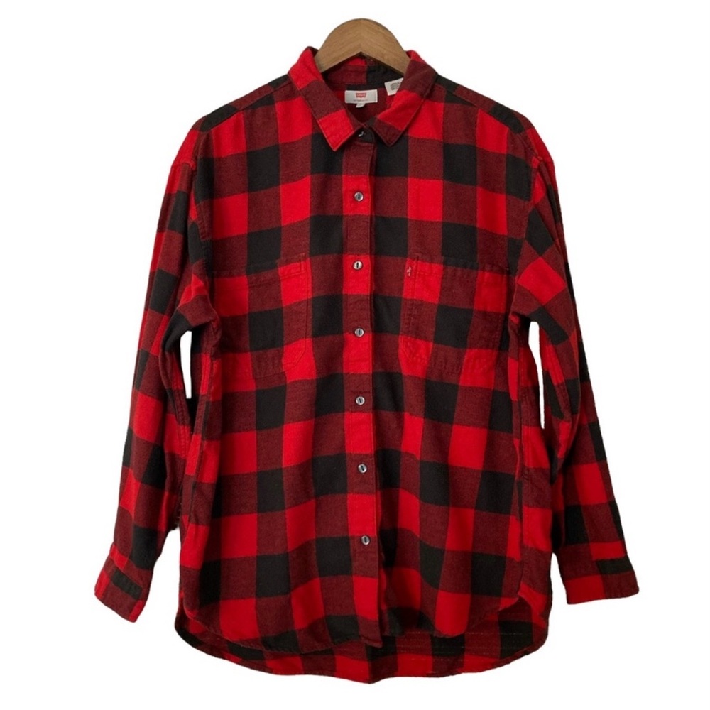 Levi’s Buffalo Check Red and Black Plaid Button Down Flannel Shirt
